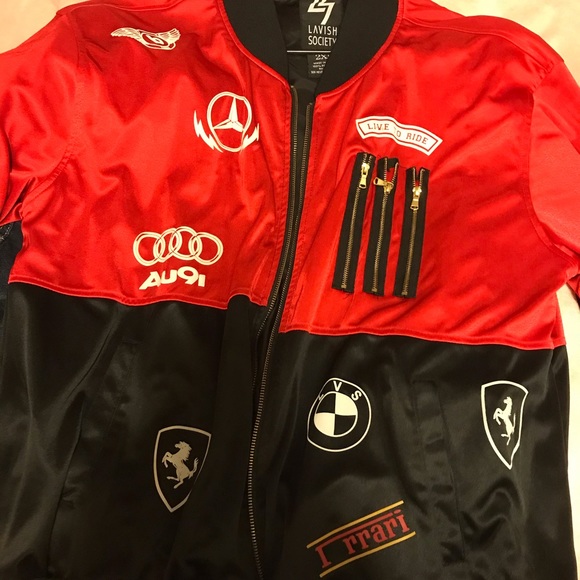 Used sport jacket/windbreaker - Picture 1 of 2